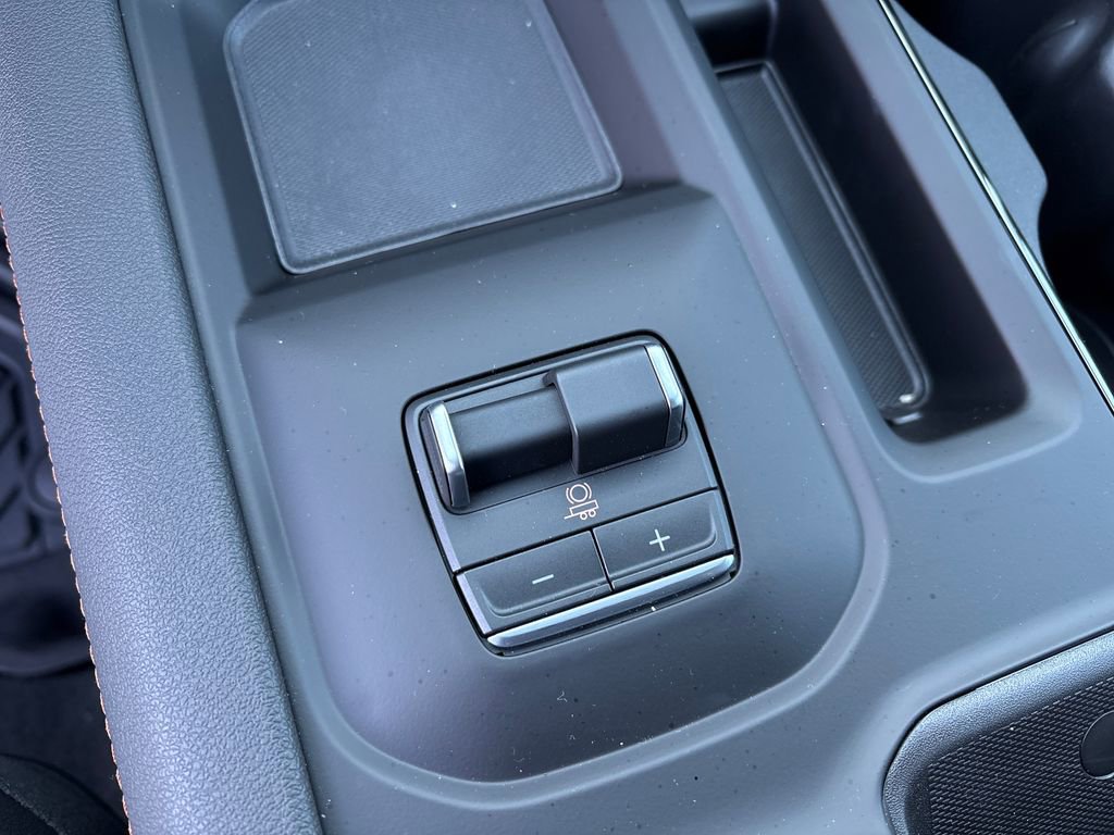 New 2026 GMC Sierra 2500 AT4 w/ AT4 Premium Plus Package image 25