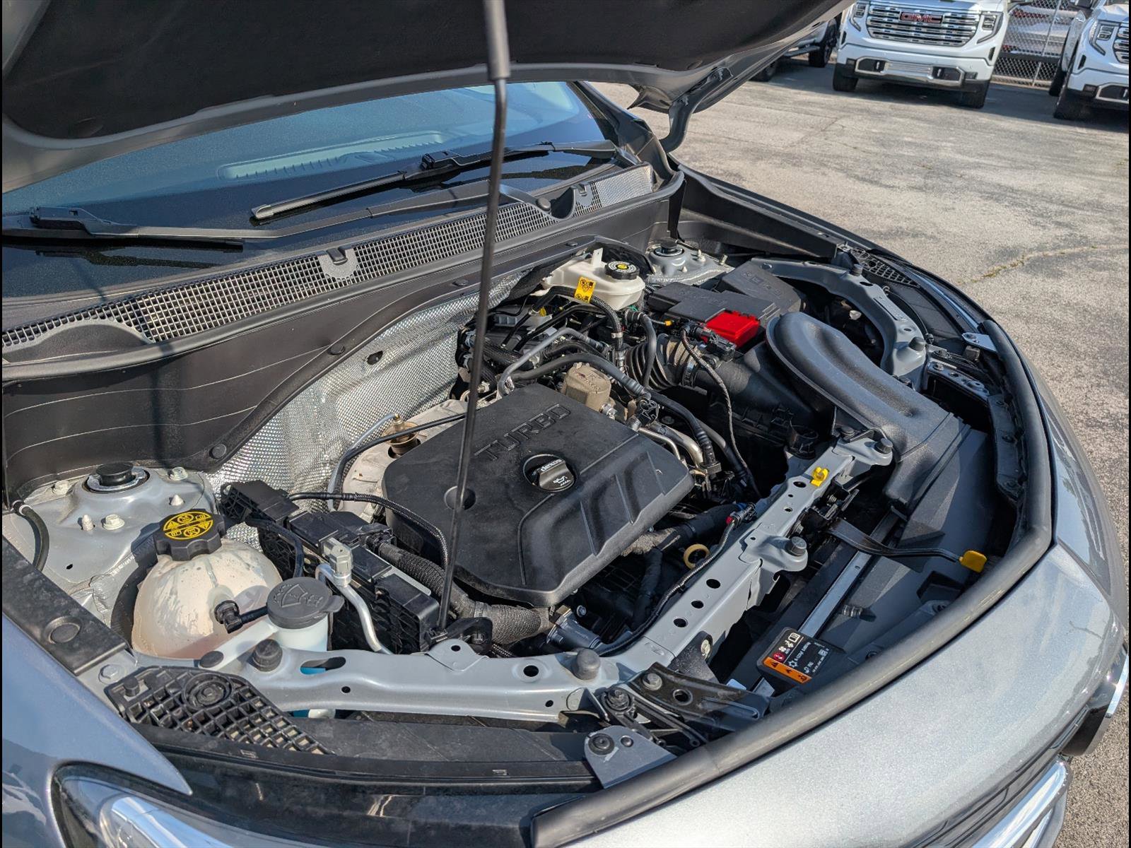 Used 2020 Buick Encore GX Essence FWD image 24