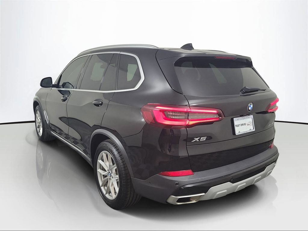 Used 2023 BMW X5 xDrive40i w/ Premium Package AWD/4WD image 4