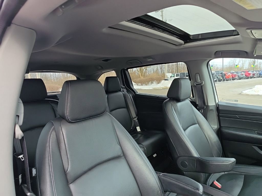 Used 2023 Honda Odyssey EX-L image 47