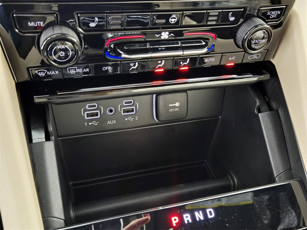 New 2025 Jeep Grand Cherokee Limited image 22