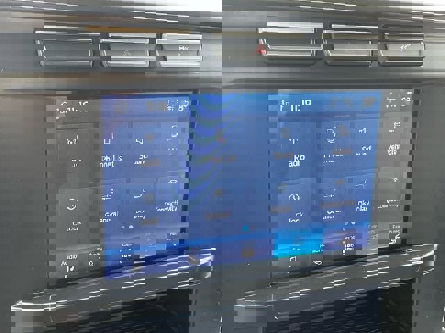 Used 2024 Ford F250 XLT image 16