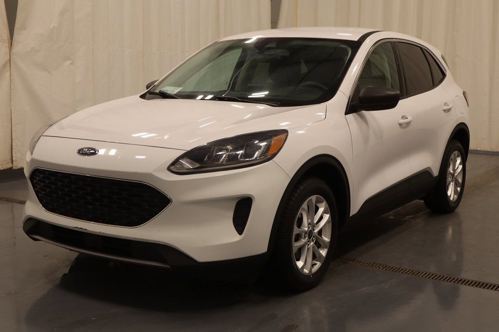 Used 2022 Ford Escape SE image 6