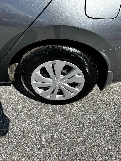 Used 2024 Nissan Versa S w/ Trunk Package image 11