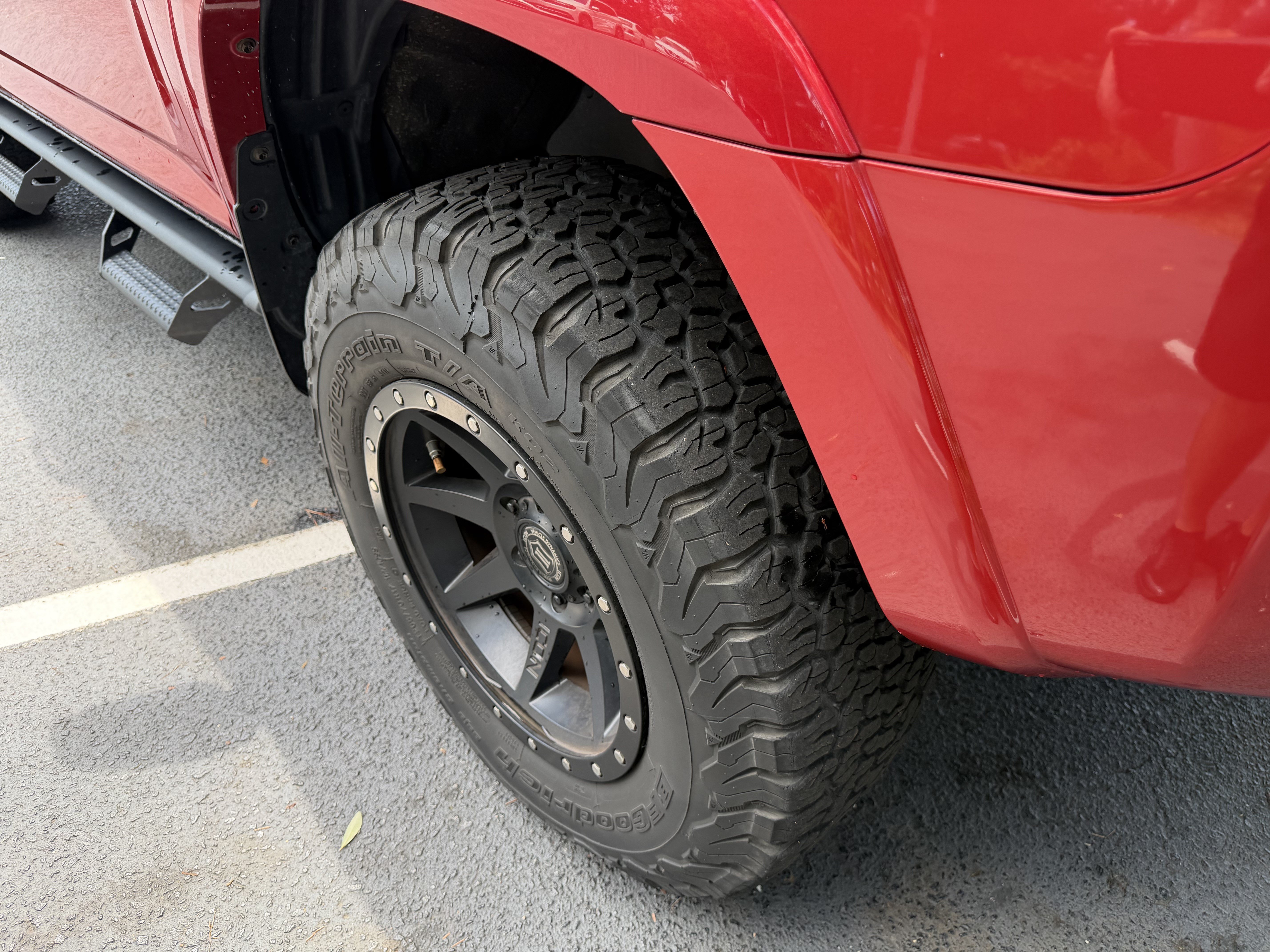 Used 2016 Toyota 4Runner Trail AWD/4WD image 11