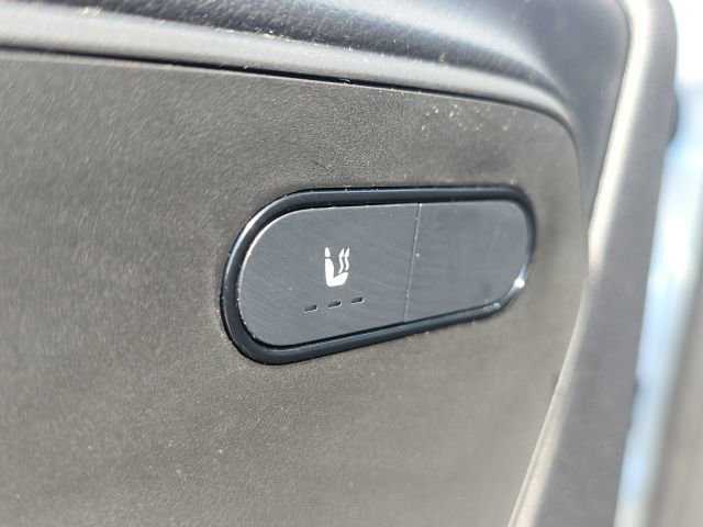 Used 2025 Mercedes-Benz Sprinter 2500 image 16