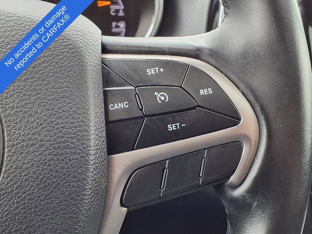 Used 2020 Jeep Grand Cherokee Altitude image 28