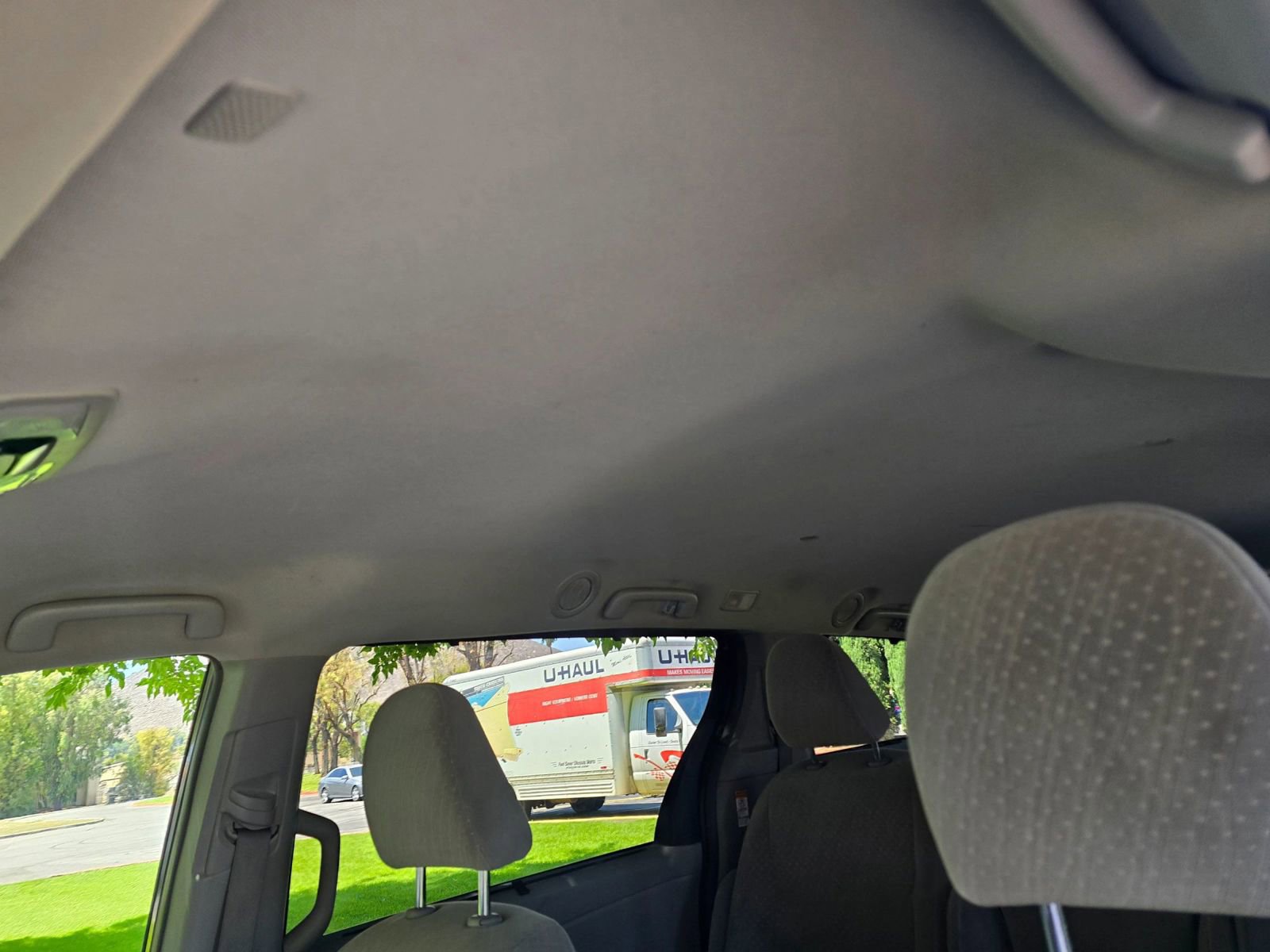 Used 2019 Toyota Sienna LE image 14