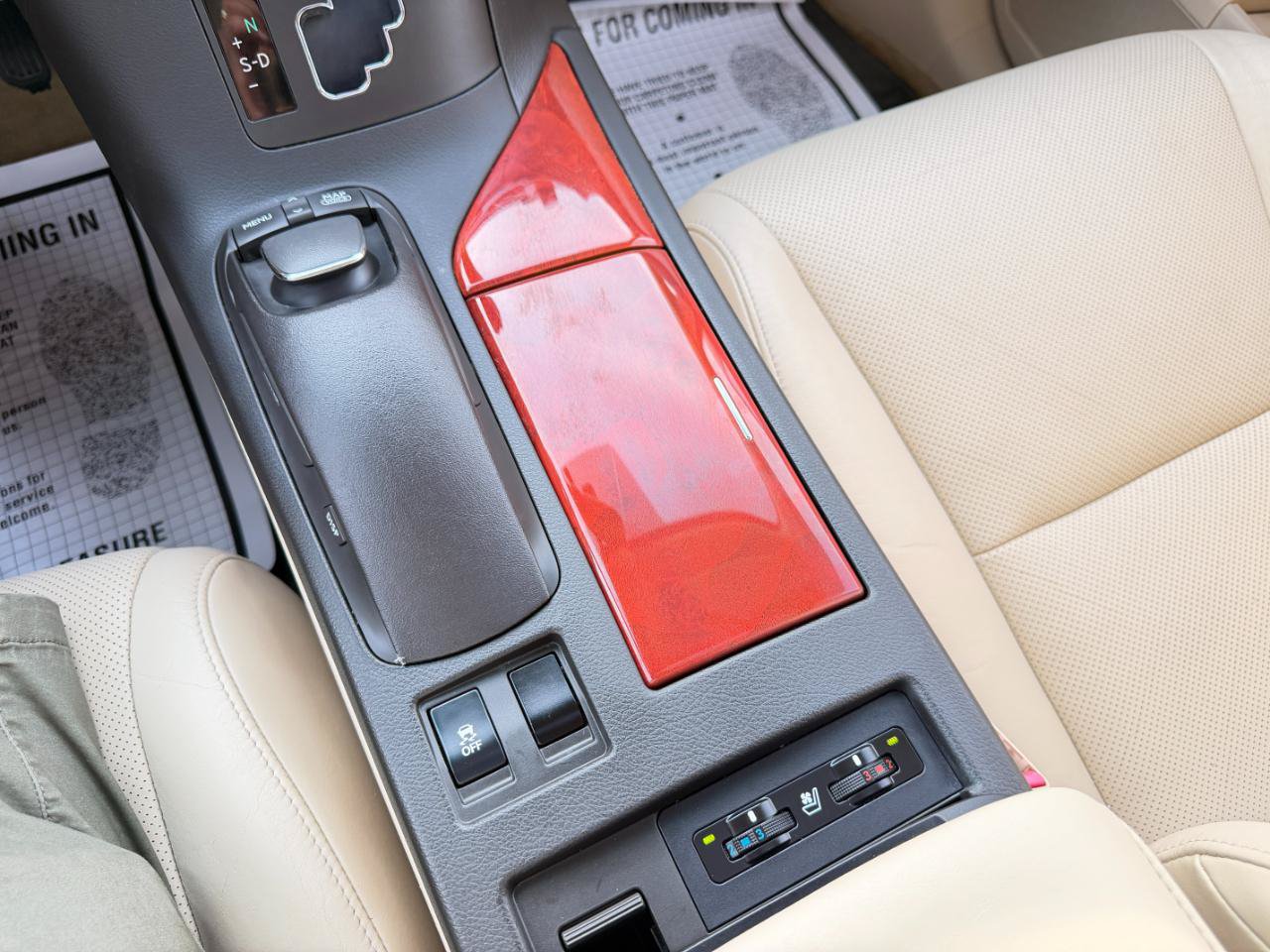 Used 2012 Lexus RX 450h AWD w/ Premium Pkg image 26