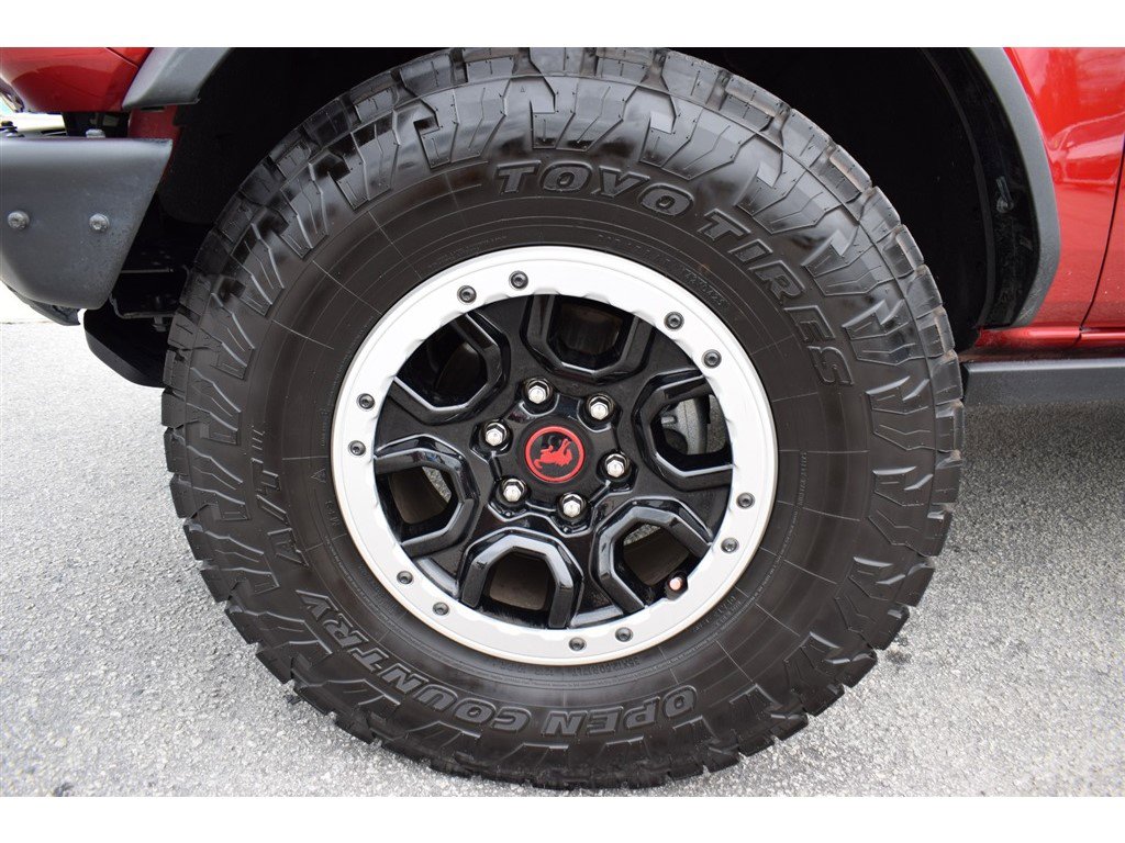 Used 2021 Ford Bronco Badlands image 12