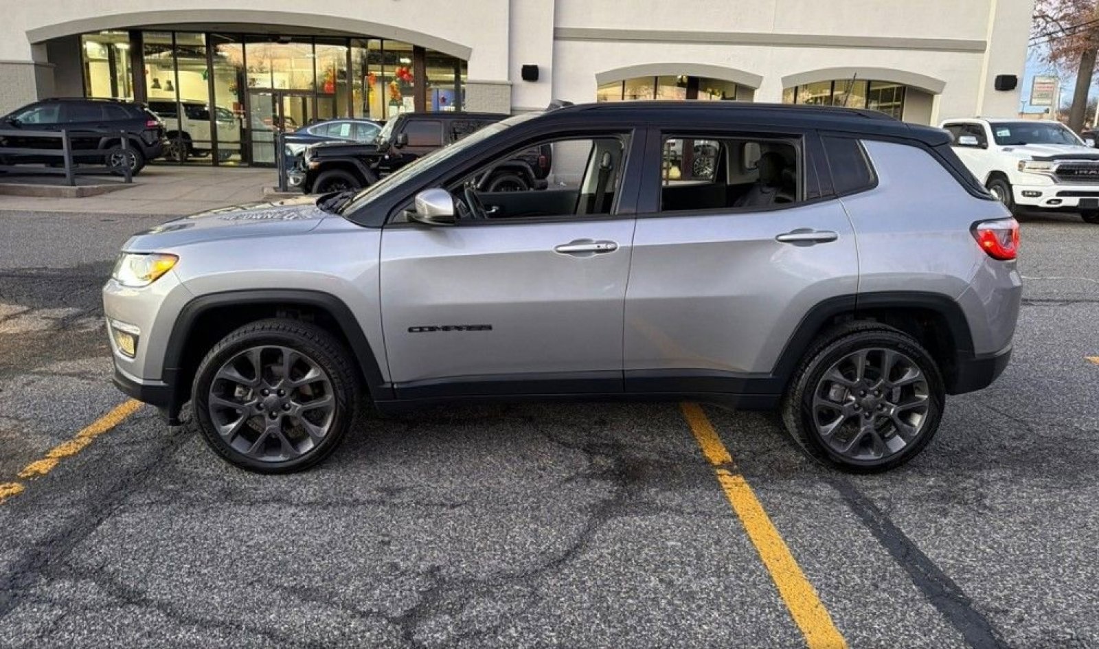 Used 2019 Jeep Compass High Altitude image 11