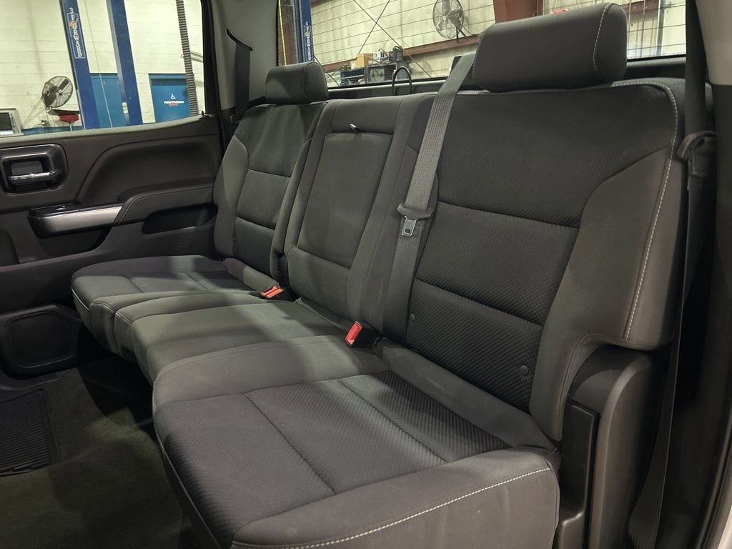 Used 2018 Chevrolet Silverado 1500 LT w/ All Star Edition image 29