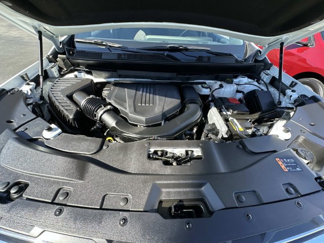 Certified 2025 Chevrolet Traverse LT FWD image 28