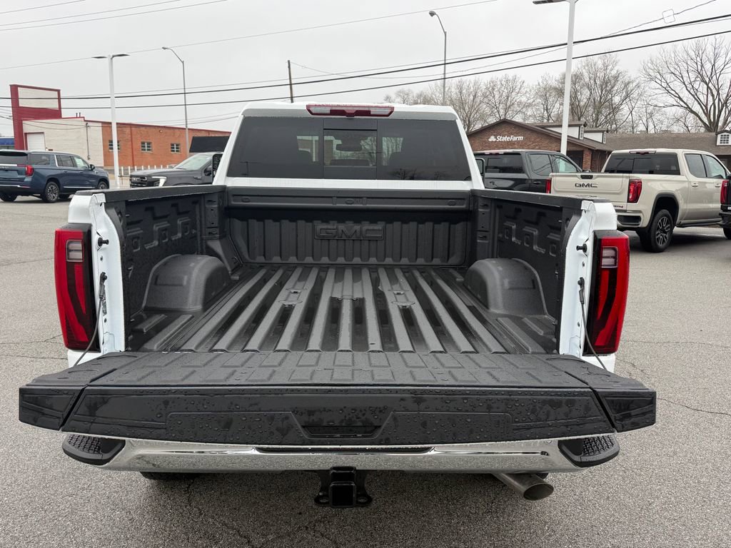 New 2026 GMC Sierra 2500 SLT w/ SLT Premium Package image 6
