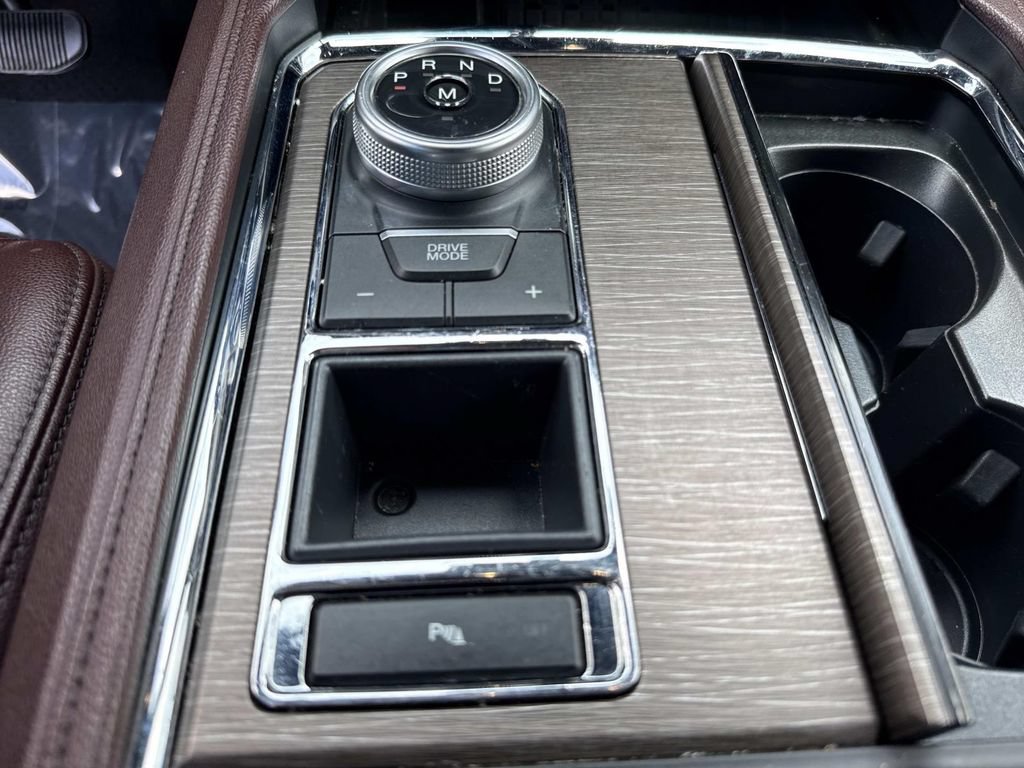 Used 2024 Ford Expedition Limited RWD image 36