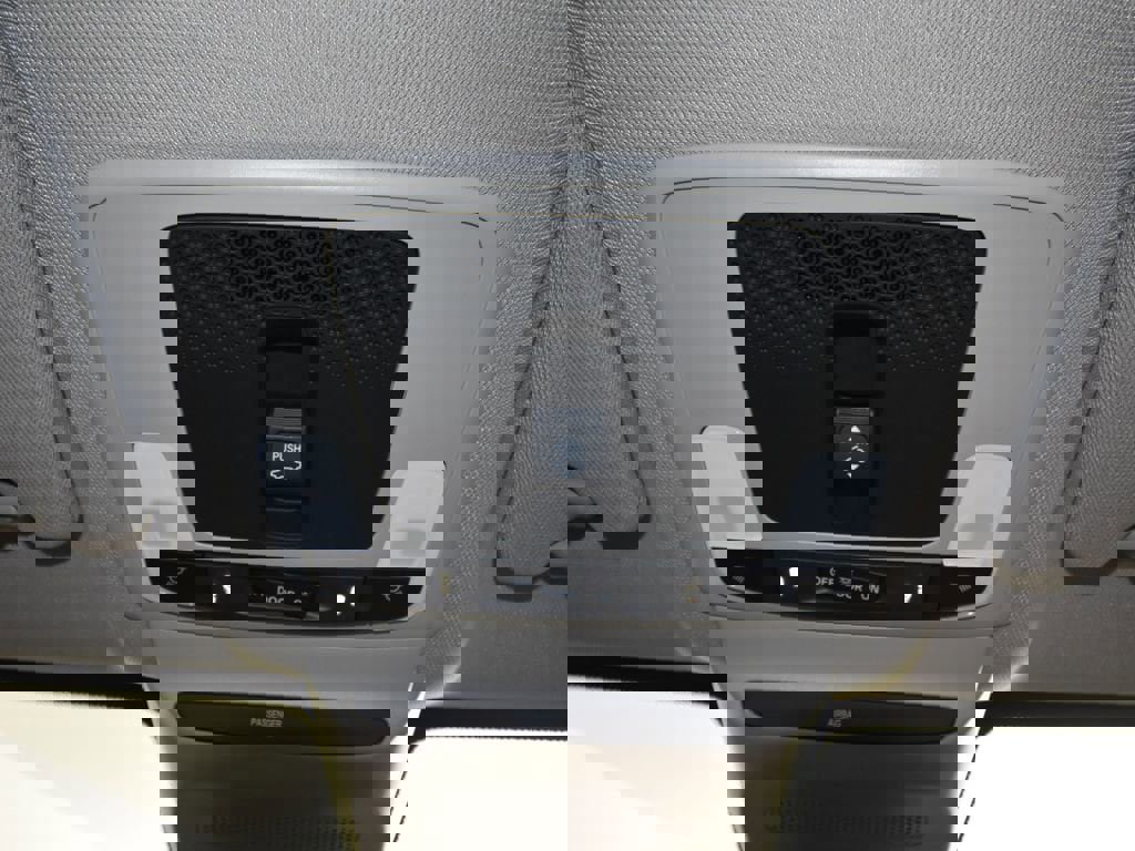 Used 2023 Honda HR-V EX-L image 26