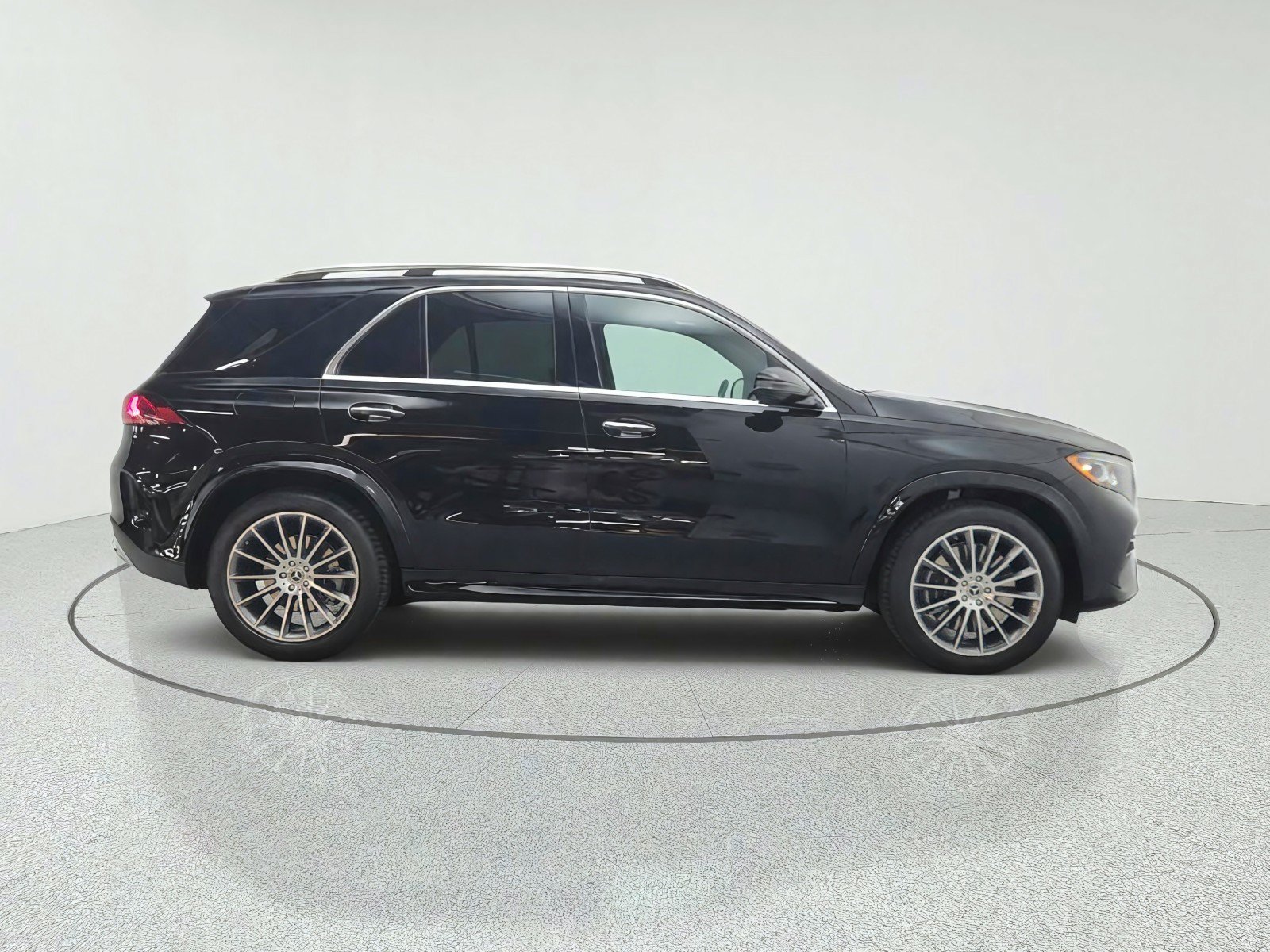 New 2027 Mercedes-Benz GLE 450 4MATIC image 4