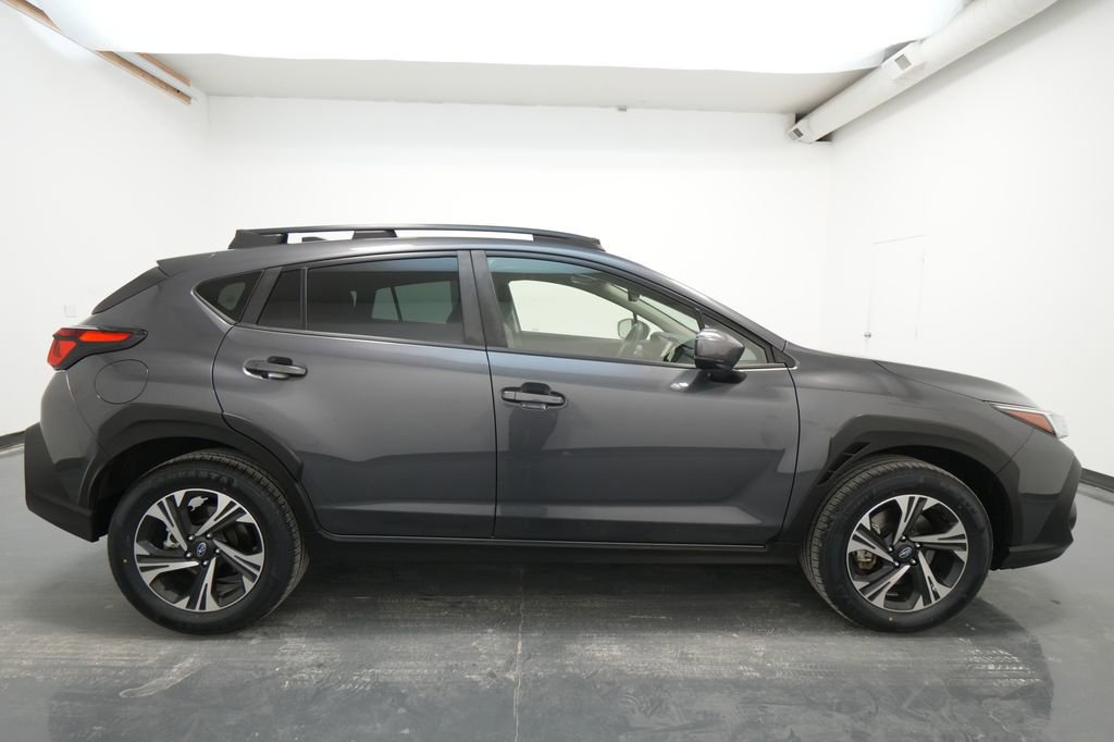 Used 2024 Subaru Crosstrek 2.0i Premium image 10