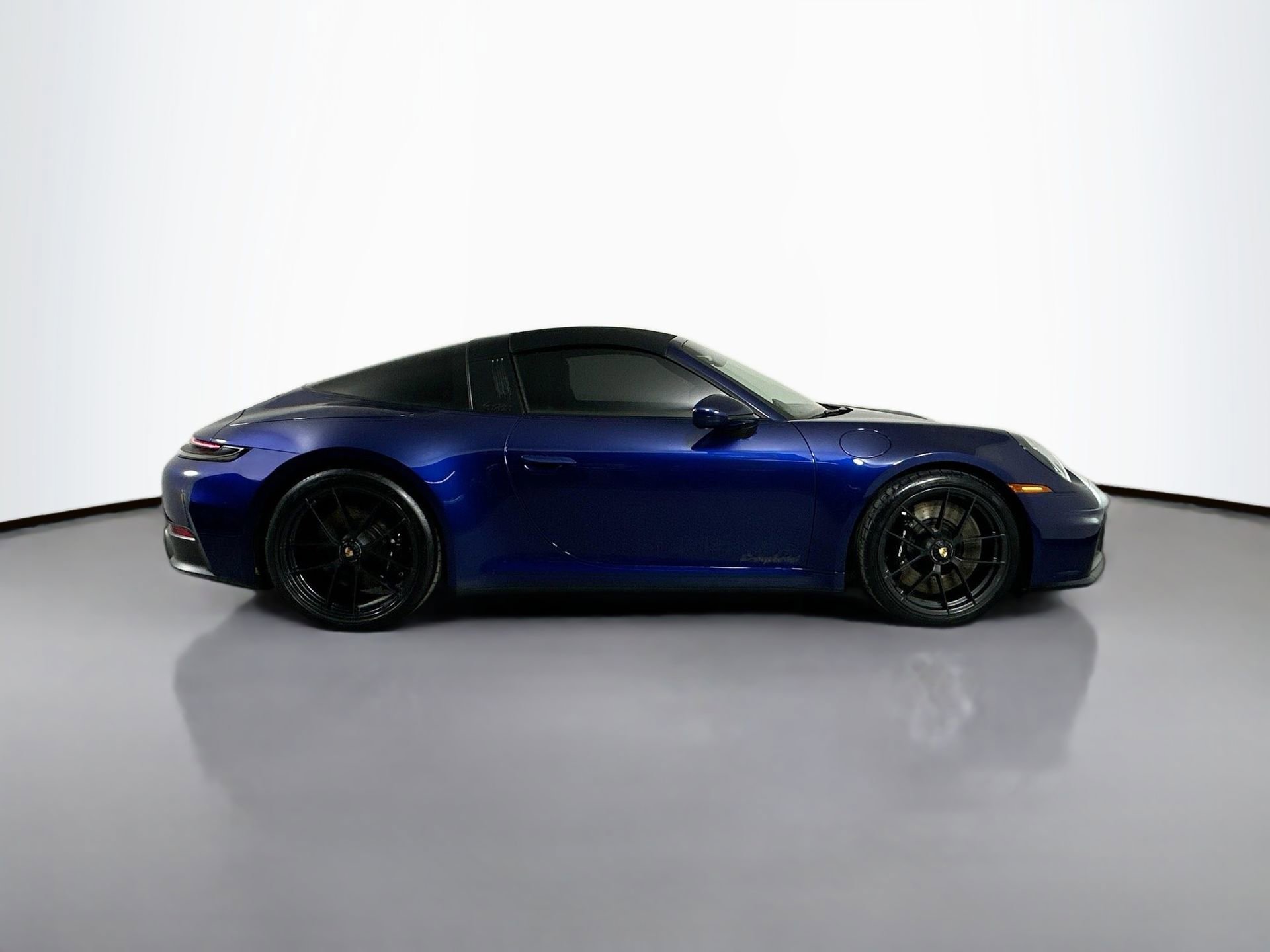 Certified 2025 Porsche 911 Targa 4 GTS image 8