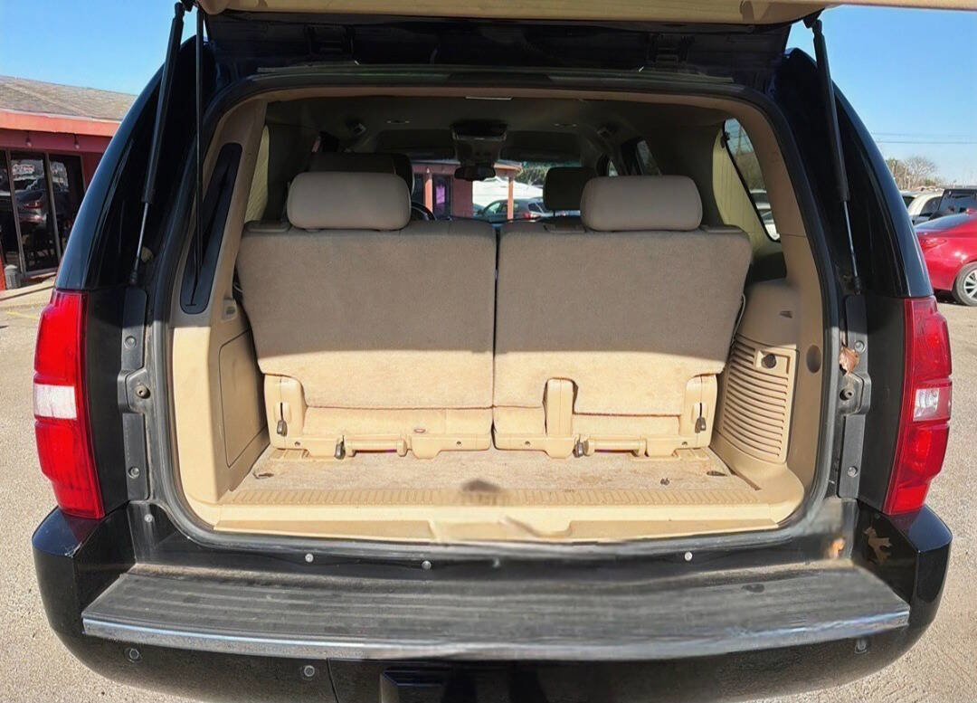 Used 2009 Chevrolet Tahoe LTZ RWD image 26