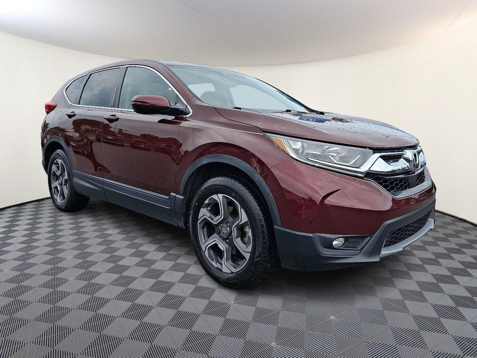 Used 2018 Honda CR-V EX image 1