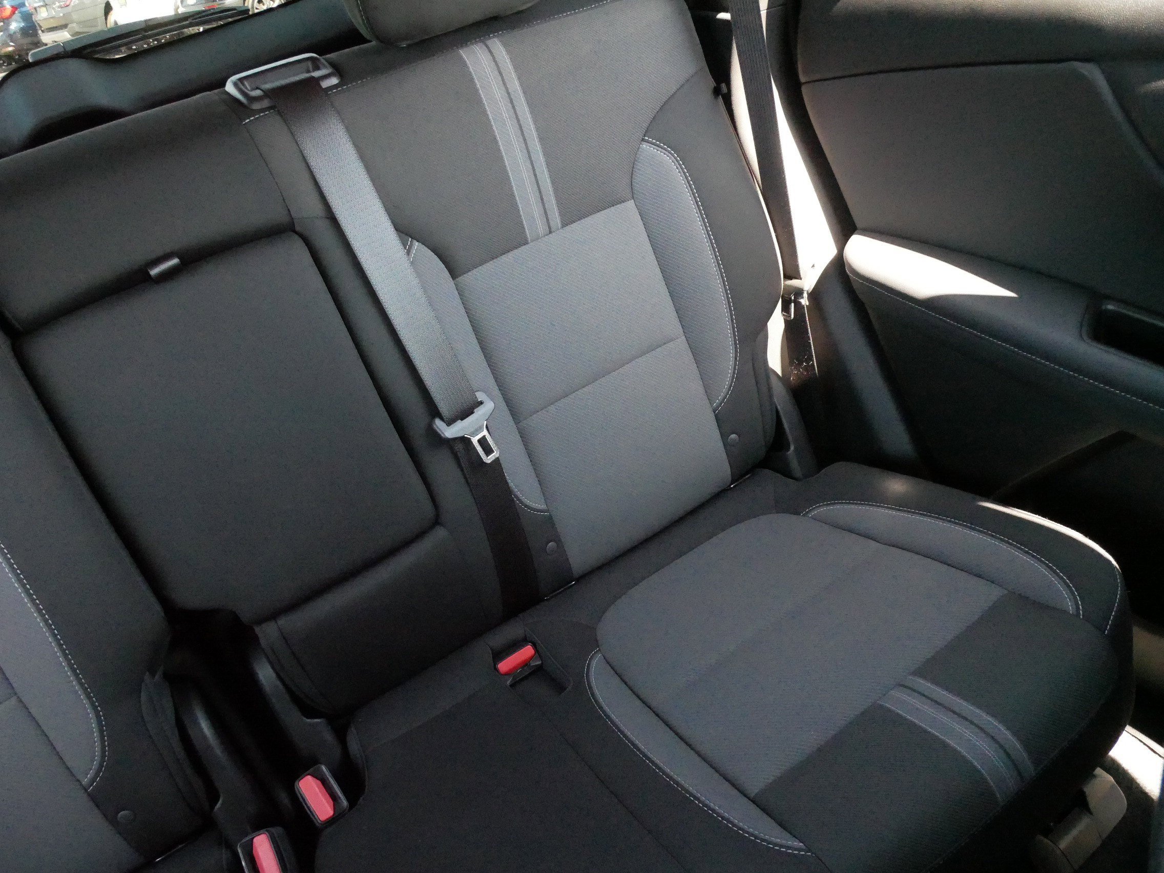 Used 2025 Chevrolet Blazer LT FWD image 14