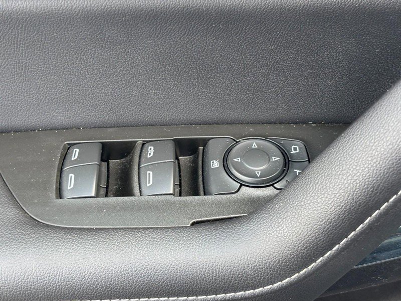 Certified 2024 Chevrolet Blazer LT w/ LPO, Floor Liner Package image 16