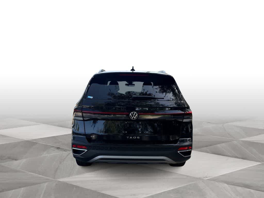 New 2026 Volkswagen Taos SE FWD image 7