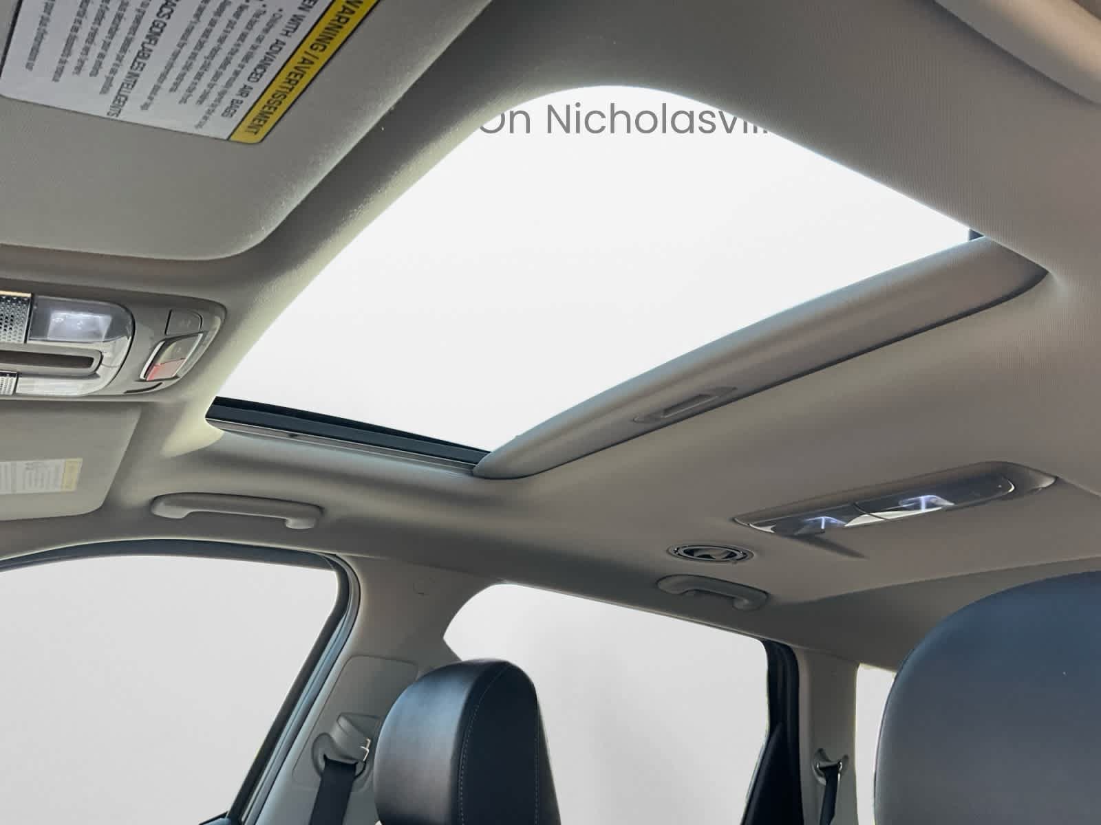 Used 2024 Kia Telluride S w/ S Sunroof Package FWD image 22