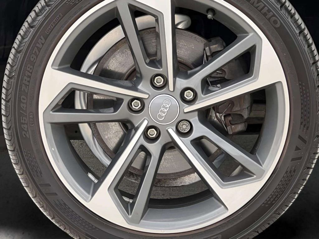 Used 2019 Audi A4 2.0T Premium FWD image 35