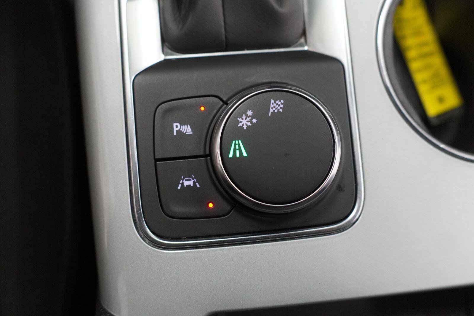 Used 2026 Chevrolet Blazer LT w/ Convenience Package FWD image 18