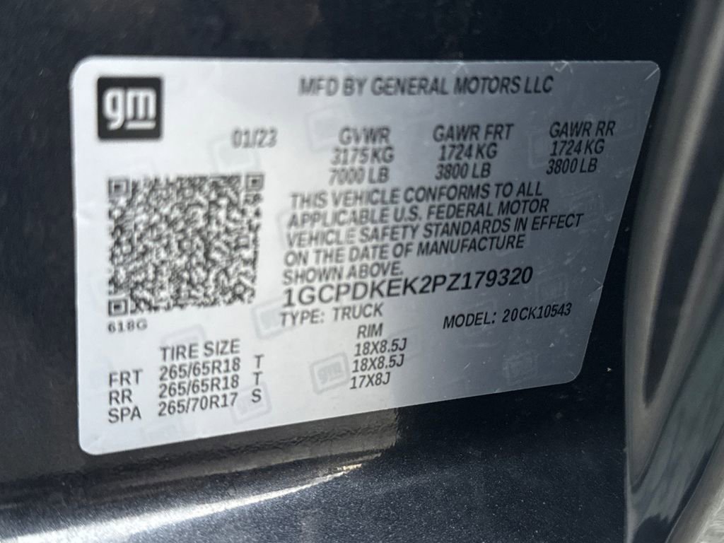Used 2023 Chevrolet Silverado 1500 LT AWD/4WD image 31