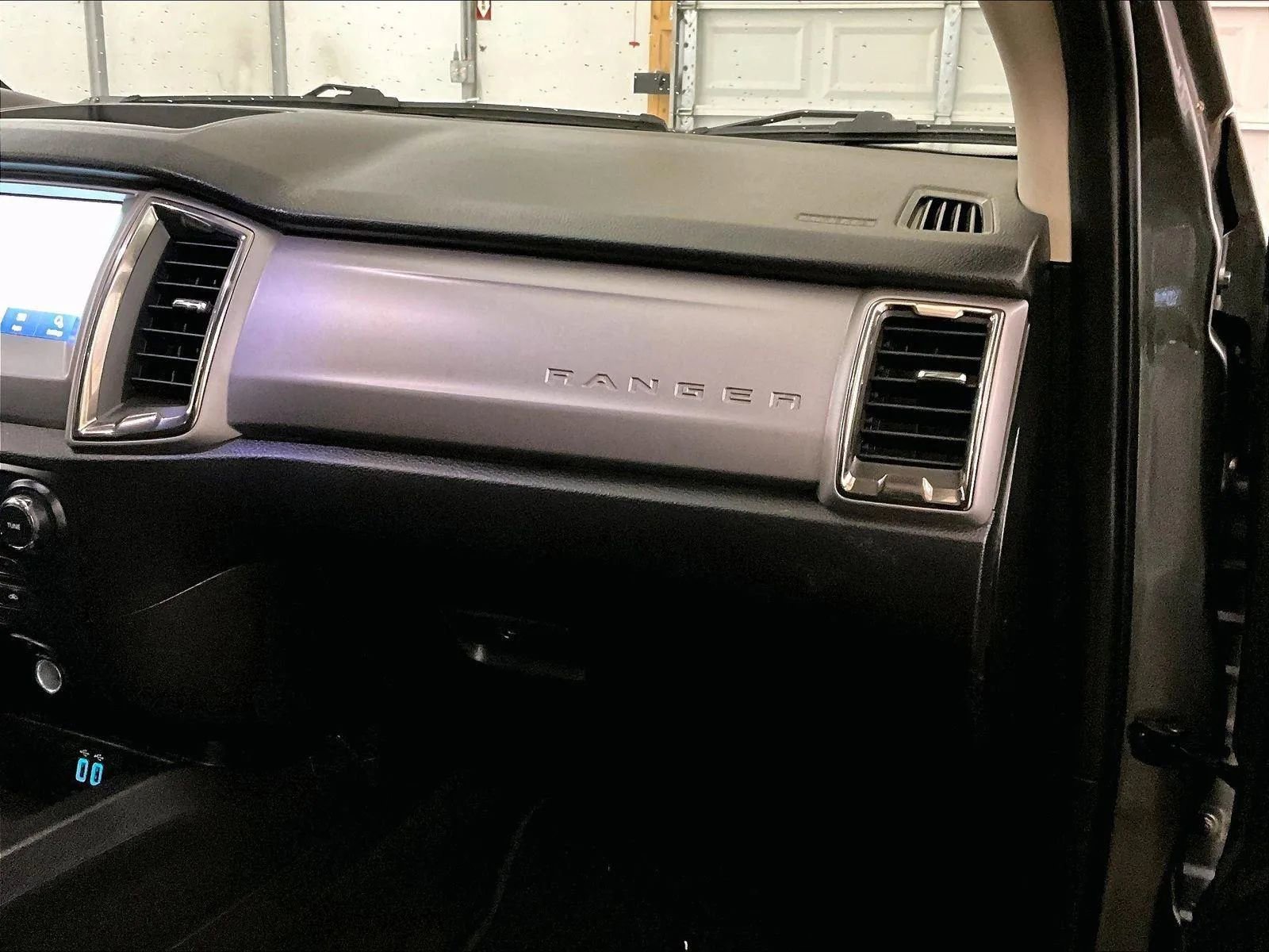 Used 2023 Ford Ranger XLT w/ Equipment Group 302A High AWD/4WD image 15