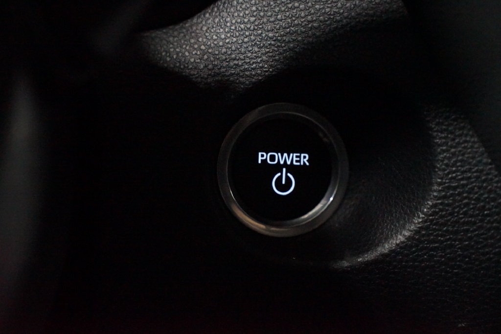 Certified 2023 Toyota Corolla Cross AWD Hybrid image 23