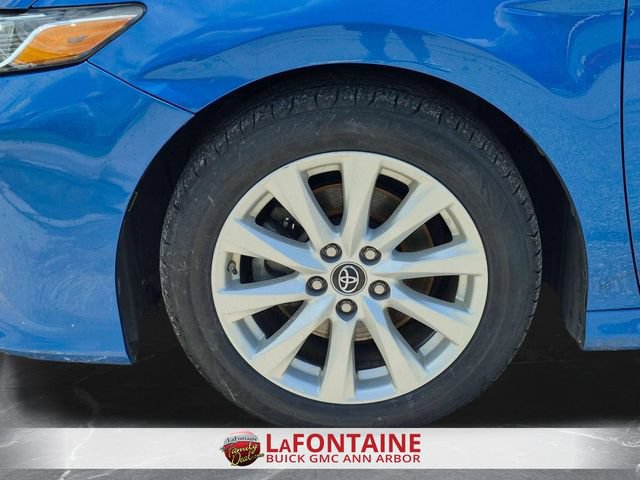 Used 2019 Toyota Camry LE FWD image 29
