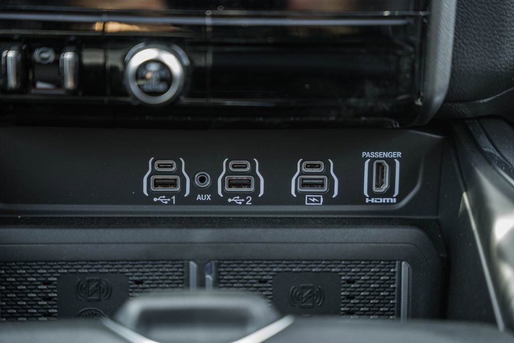 New 2026 RAM 1500 Laramie AWD/4WD image 27