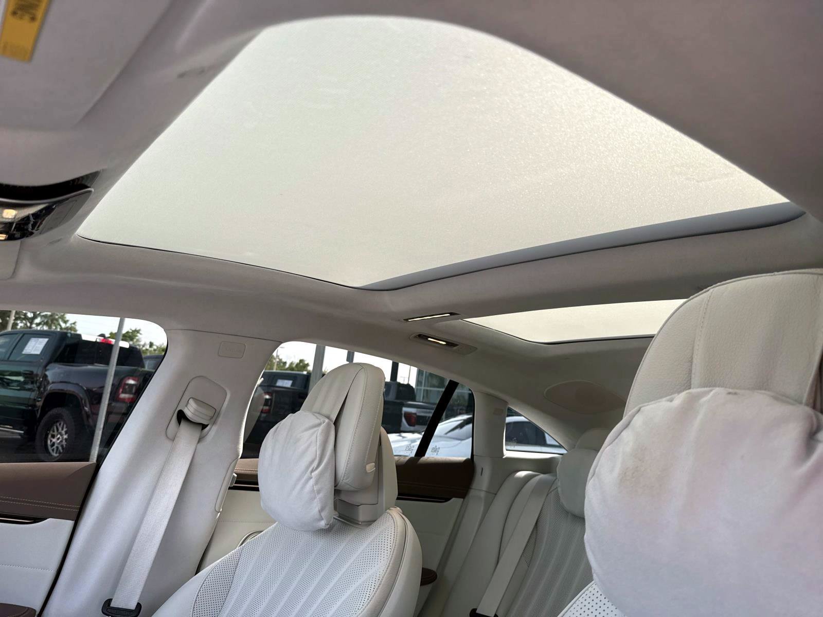 Used 2022 Mercedes-Benz EQS 580 4MATIC Sedan image 22