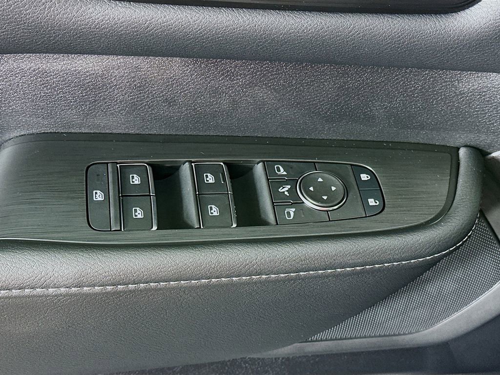 New 2026 Nissan Armada PRO-4X image 24