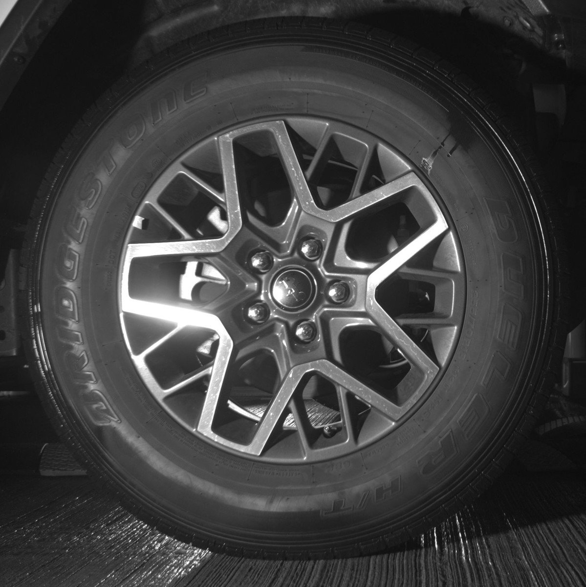 Used 2025 Jeep Wrangler Sahara image 13