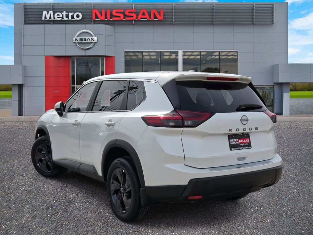 New 2026 Nissan Rogue SV w/ Cold Weather Package image 4