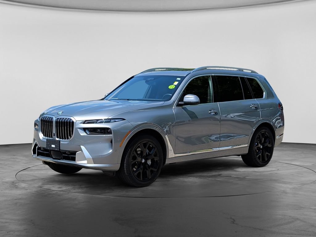 Used 2024 BMW X7 xDrive40i w/ Executive Package AWD/4WD image 3