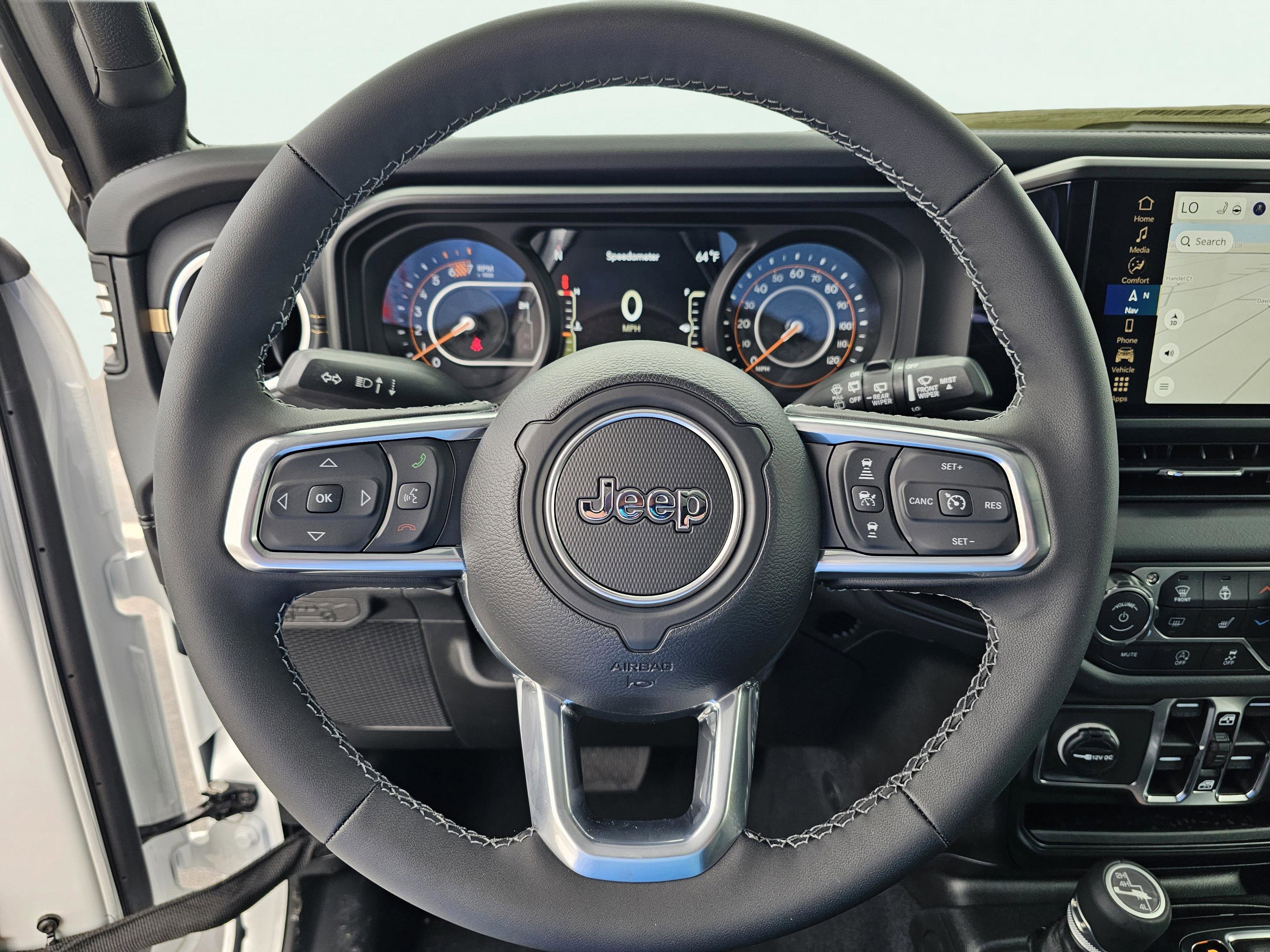 New 2026 Jeep Wrangler Unlimited Sahara AWD/4WD image 19