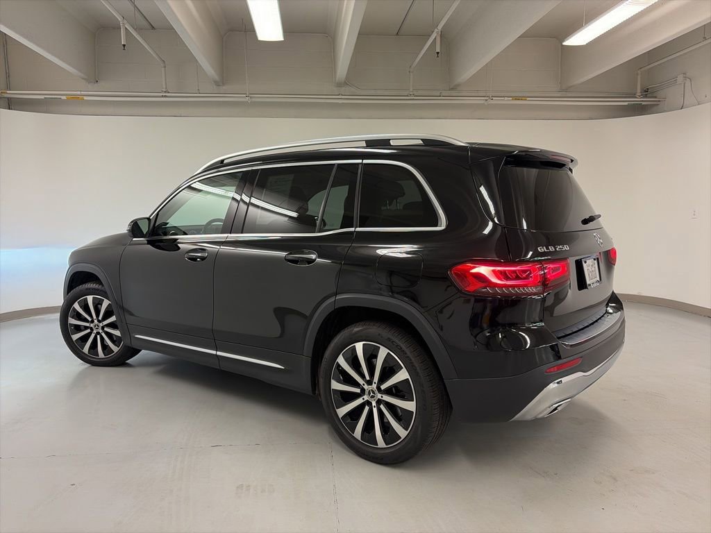 Certified 2023 Mercedes-Benz GLB 250 4MATIC image 7