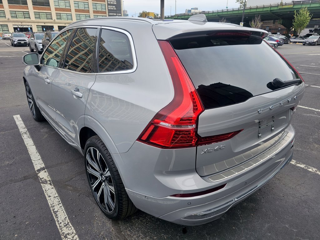 Certified 2023 Volvo XC60 B6 Ultimate AWD/4WD image 24