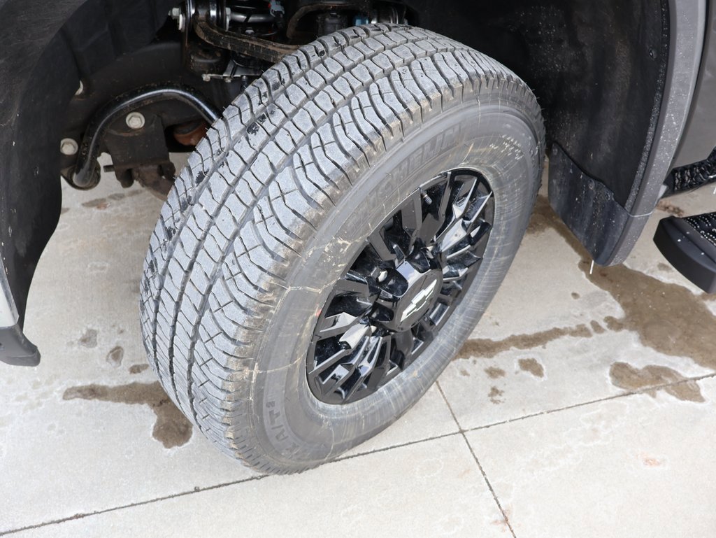 New 2026 Chevrolet Silverado 3500 W/T image 43