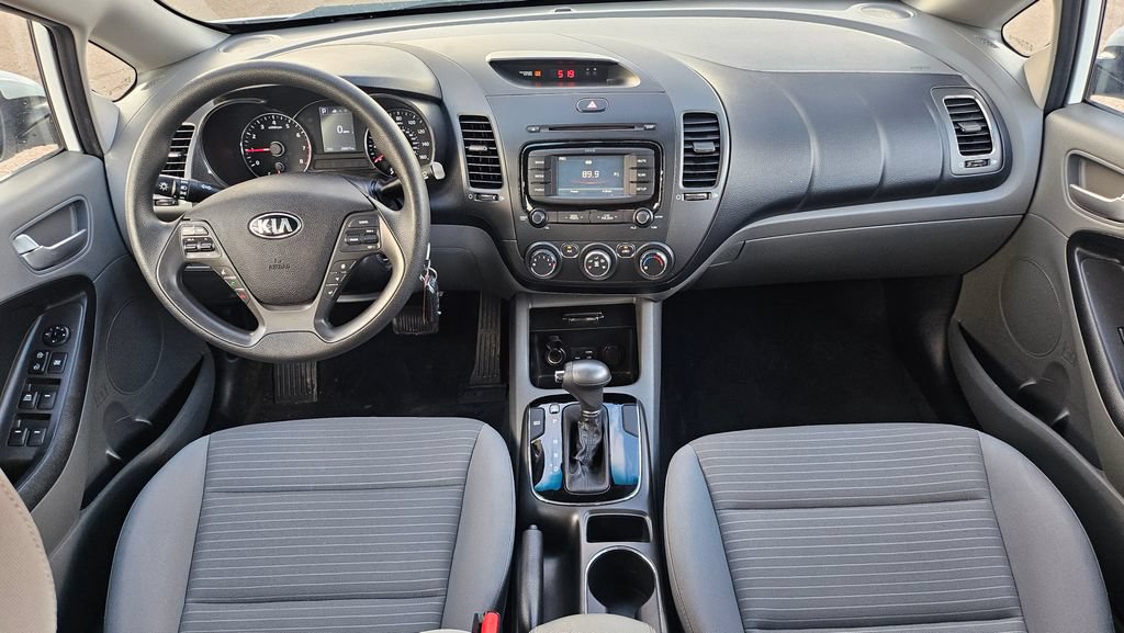 Used 2017 Kia Forte LX w/ LX Popular Package FWD image 5
