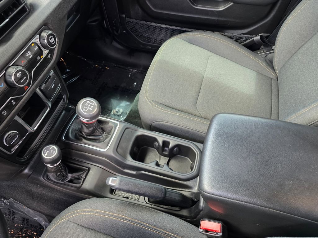 Certified 2024 Jeep Gladiator Sport image 21