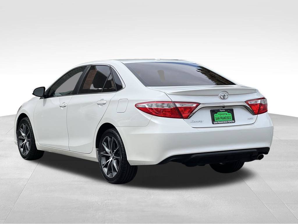 Certified 2016 Toyota Camry XSE FWD image 3