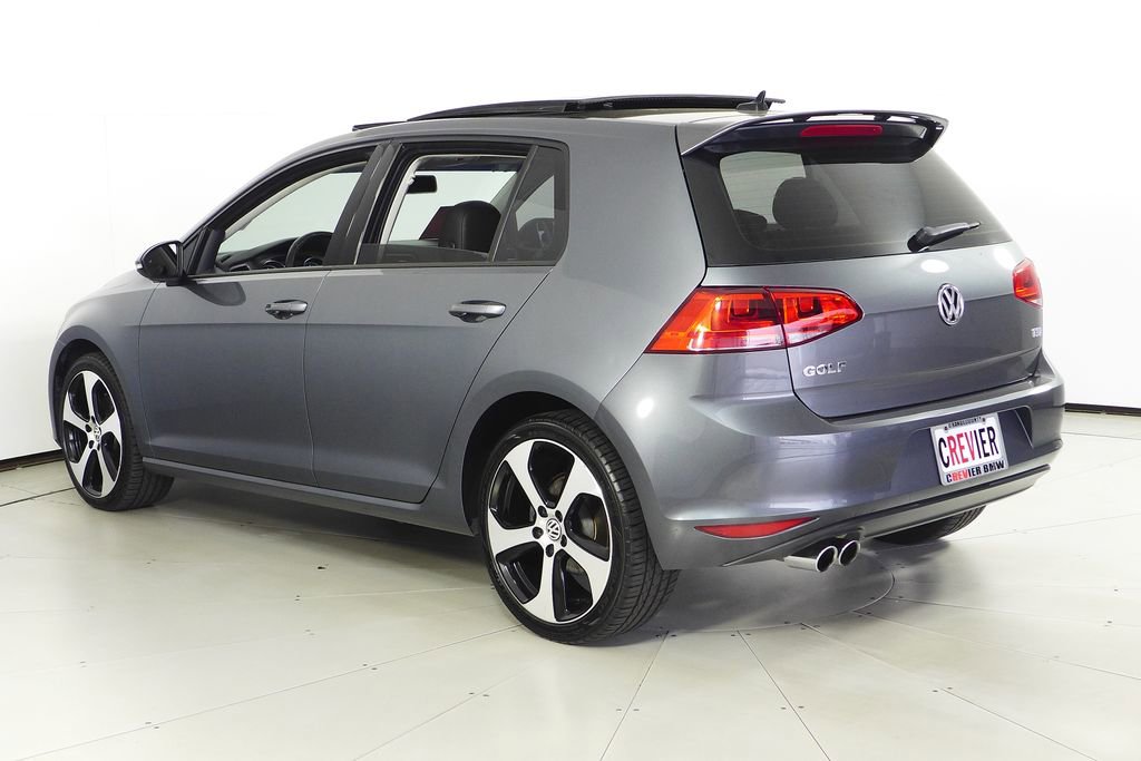 Used 2017 Volkswagen Golf S image 9
