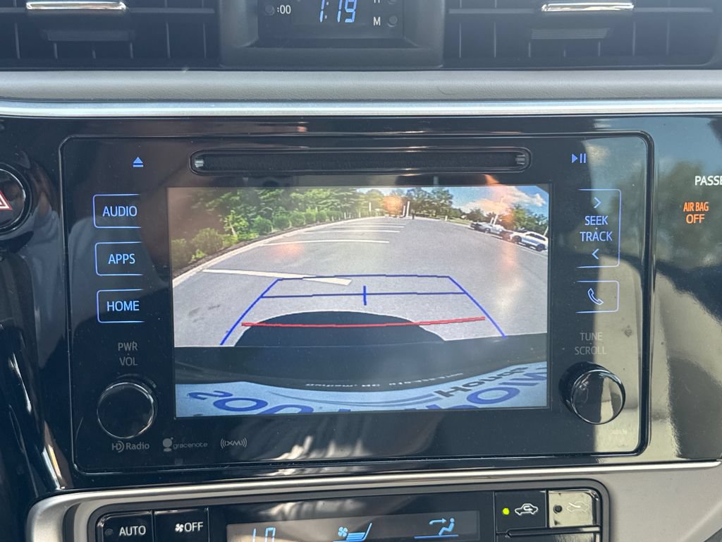 Used 2017 Toyota Corolla L FWD image 26